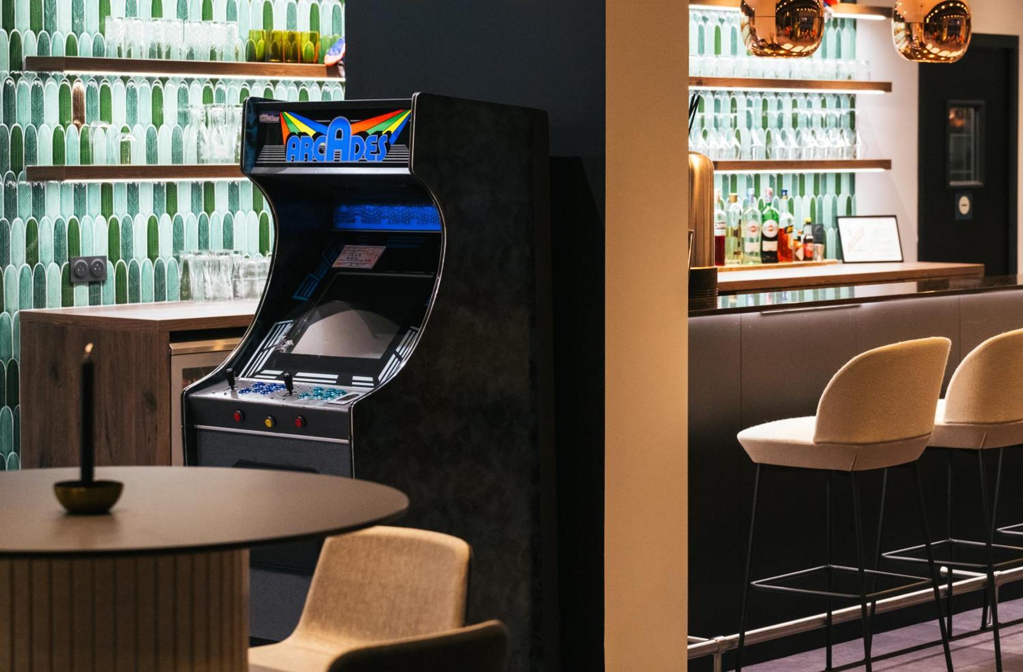 Kyriad Chateauroux Nord - Aeroport Deols Екстер'єр фото
